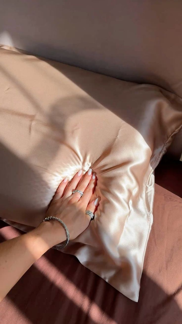 Set Premium de Descanso y Belleza en Seda